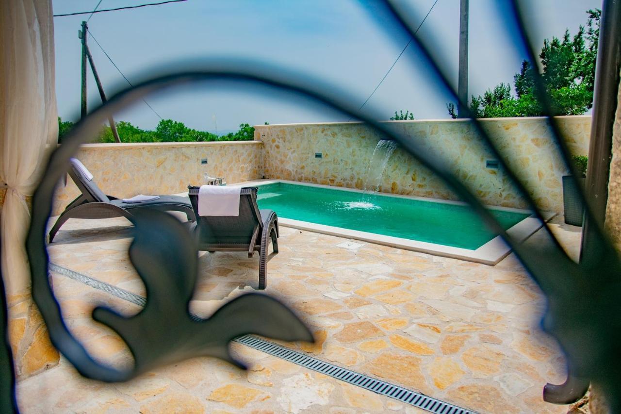 Villa Mara